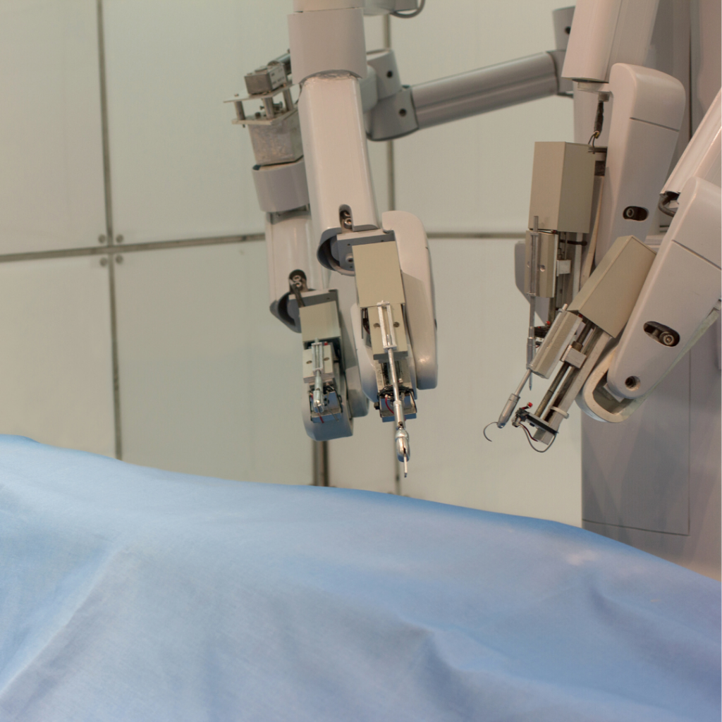 Kadın Doğum / Jinekoloji Hastalıklarının Tedavisinde daVinci Robotik Cerrahi